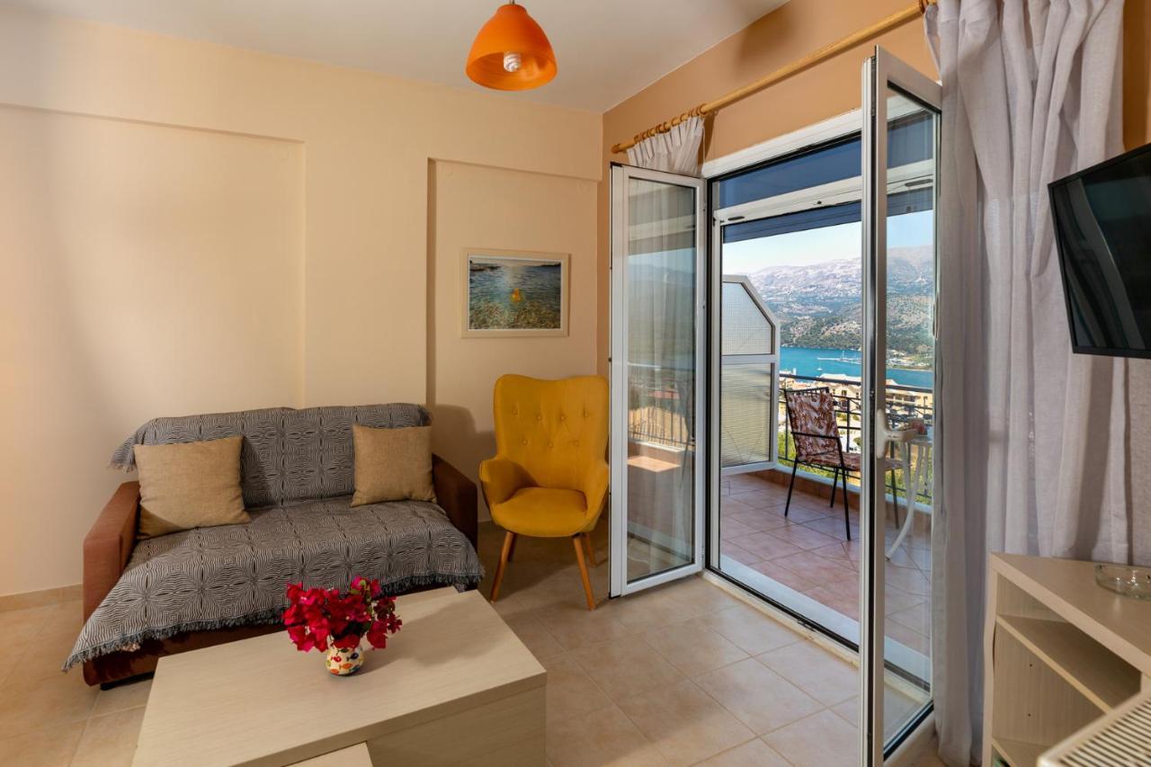 Antigone Apartments Argostoli Exteriör bild